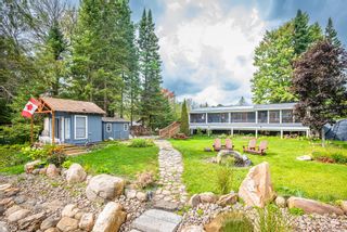 Photo 1: 109 Cedarplank Road in Kawartha Lakes: Fenelon Falls House (Bungalow-Raised) for sale : MLS®# X6625082
