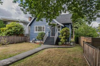 Photo 13: 2225 E 27TH AVENUE in Vancouver: Victoria VE House for sale (Vancouver East)  : MLS®# R2206387