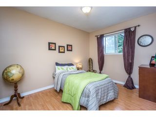 Photo 13: 18274 63a in cloverdale: Cloverdale BC House for sale (Cloverdale)  : MLS®# R2150683