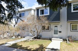 Photo 1: 12 11407 Braniff Road SW in Calgary: Braeside Row/Townhouse for sale : MLS®# A2123393
