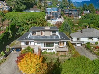 Main Photo: 875 ESQUIMALT Avenue in West Vancouver: Sentinel Hill House for sale : MLS®# R2822577