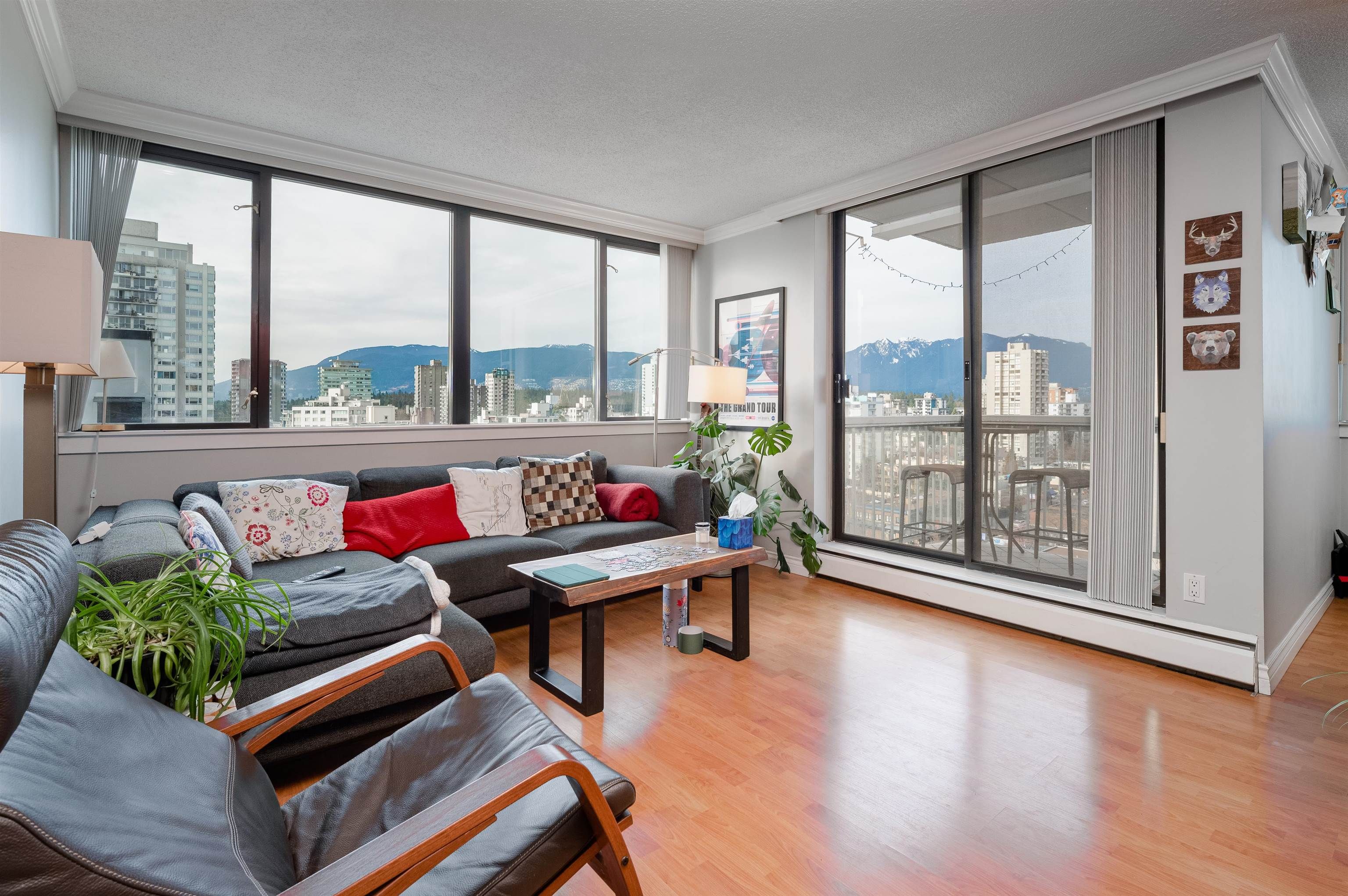 Main Photo: 1403 1740 COMOX STREET in Vancouver: West End VW Condo for sale (Vancouver West)  : MLS®# R2672307