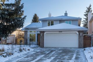 Photo 1: 2225 Woodpark Avenue SW in Calgary: Woodlands Detached for sale : MLS®# A1177713