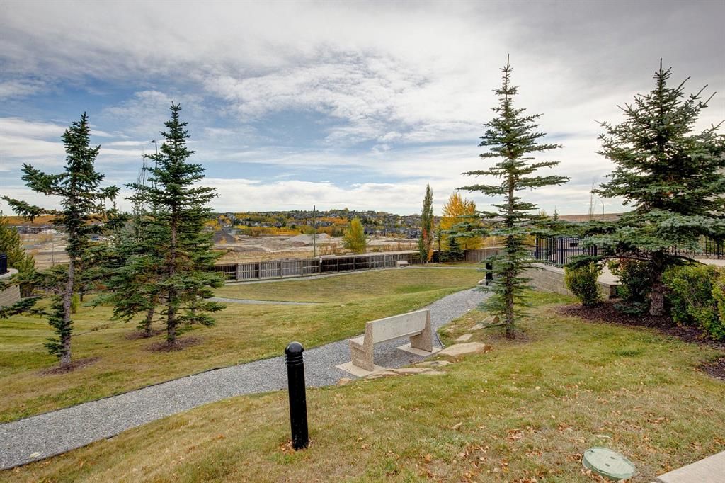 Photo 28: Photos: 324 26 Val Gardena View SW in Calgary: Springbank Hill Apartment for sale : MLS®# A1178799