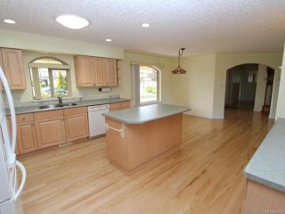 Photo 25: 944 Brooks Pl in COURTENAY: CV Courtenay East House for sale (Comox Valley)  : MLS®# 730969