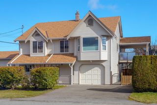 Photo 1: 1041 5th Ave in Ladysmith: Du Ladysmith House for sale (Duncan)  : MLS®# 896028