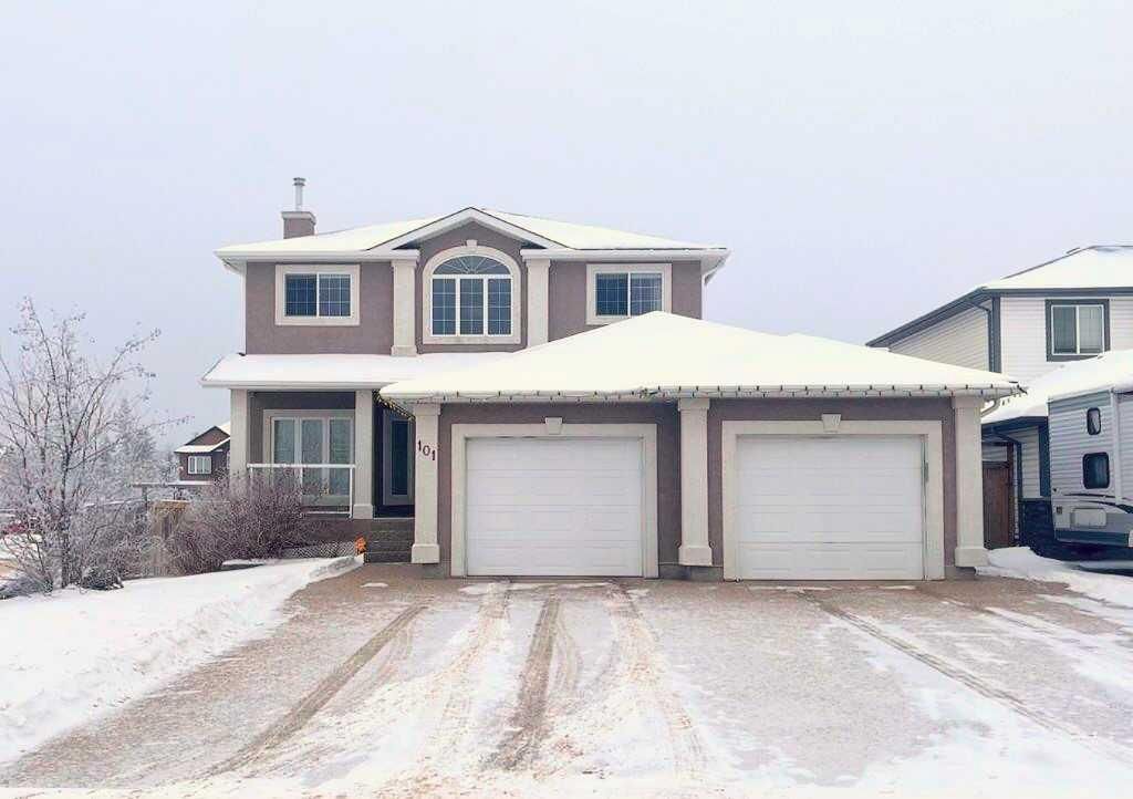 Main Photo: 101 Lavalee Bay: Fort McMurray Detached for sale : MLS®# A2103915