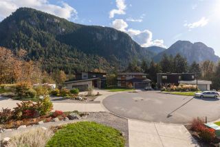 Photo 24: 2255 WINDSAIL Place in Squamish: Plateau House for sale in "CRUMPIT WOODS" : MLS®# R2514390