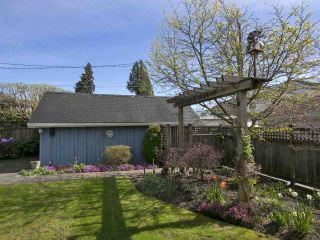 Photo 18: 1626 W 59TH AVENUE in Vancouver: South Granville House for sale (Vancouver West)  : MLS®# R2056380