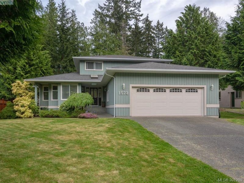 FEATURED LISTING: 1573 Mayneview Terr NORTH SAANICH
