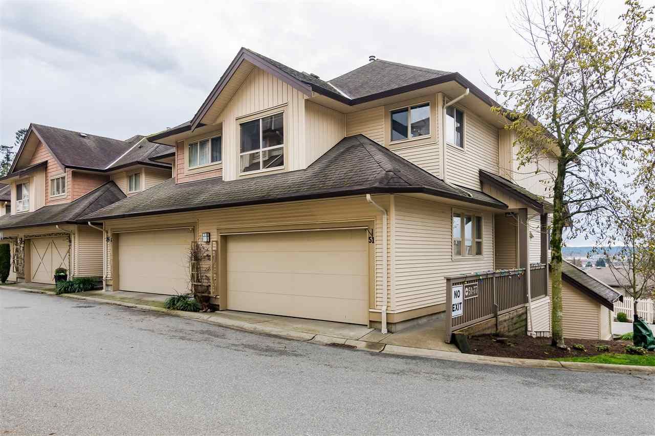 Main Photo: 51 20350 68 Avenue in Langley: Willoughby Heights Townhouse for sale in "Sunridge" : MLS®# R2523073