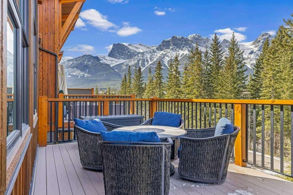 39  creekside Mews, Canmore
