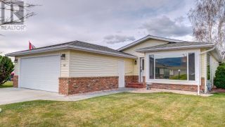 Main Photo: 68 KINGFISHER Drive in Penticton: House for sale : MLS®# 201441