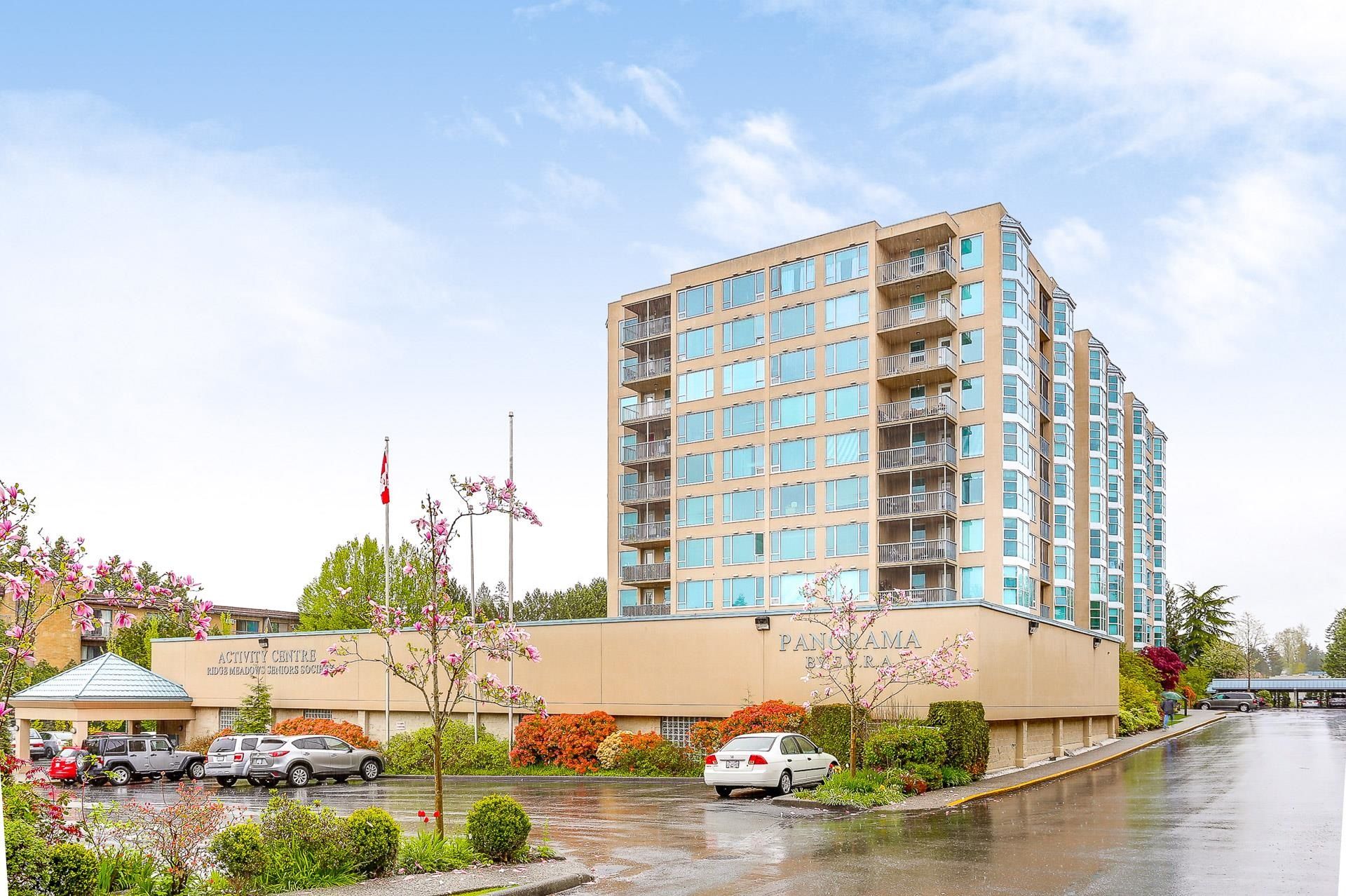 Main Photo: 804 12148 224 Street in Maple Ridge: East Central Condo for sale in "Panorama" : MLS®# R2836860