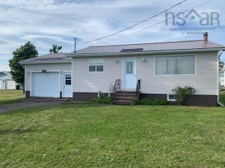 Photo 1: 41-43 Black River Road in Springhill: 102S-South of Hwy 104, Parrsboro Residential for sale (Northern Region)  : MLS®# 202220764