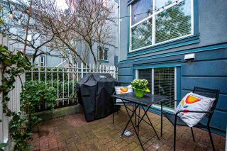 Photo 16: 9 877 W 7TH Avenue in Vancouver: Fairview VW Townhouse for sale in "EMERALD COURT" (Vancouver West)  : MLS®# R2341517