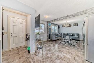Photo 15: 303 Temple Close NE in Calgary: Temple Detached for sale : MLS®# A2113673