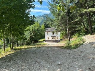 Photo 1: 31010 TRANS CANADA Highway in Yale: Yale – Dogwood Valley House for sale (Fraser Canyon)  : MLS®# R2850770