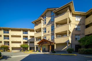 Photo 2: 304 4949 Wills Rd in Nanaimo: Na Uplands Condo for sale : MLS®# 886906