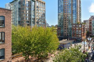 Photo 13: 405 1155 MAINLAND Street in Vancouver: Yaletown Condo for sale (Vancouver West)  : MLS®# R2805635