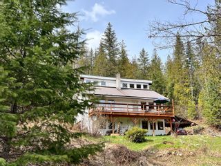 Photo 1: 2373 Mabel Lake Road, in Enderby: House for sale : MLS®# 10267947