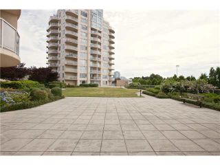 Photo 4: 805 7680 GRANVILLE Avenue in Richmond: Brighouse South Condo for sale in "GOLDEN LEAF TOWER I" : MLS®# V1126118