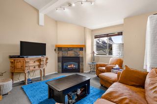Photo 3: 20 200 GLACIER Drive: Canmore Row/Townhouse for sale : MLS®# A2053950