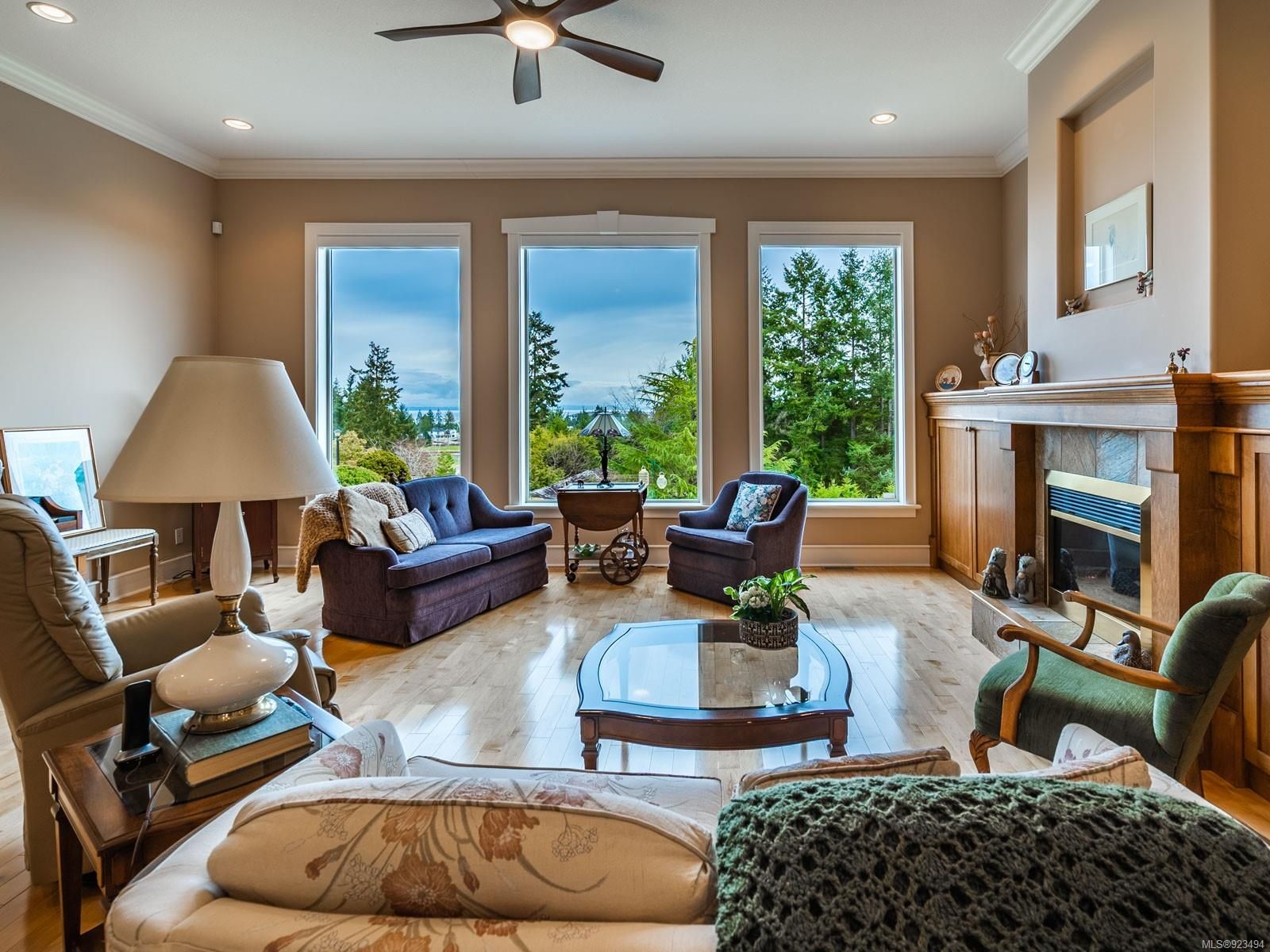 Main Photo: 3646 Collingwood Dr in Nanoose Bay: PQ Fairwinds House for sale (Parksville/Qualicum)  : MLS®# 923494