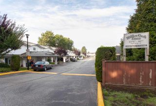Photo 3: 30 11757 207 Street in Maple Ridge: Southwest Maple Ridge Townhouse for sale in "HIDDEN CREEK ESTATES" : MLS®# R2326886