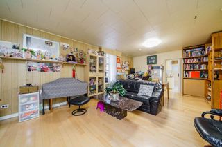 Photo 5: 917 E 10TH Avenue in Vancouver: Mount Pleasant VE House for sale (Vancouver East)  : MLS®# R2564337
