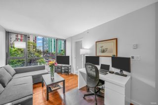 Photo 10: 601 909 MAINLAND Street in Vancouver: Yaletown Condo for sale in "YALETOWN PARK III" (Vancouver West)  : MLS®# R2876214