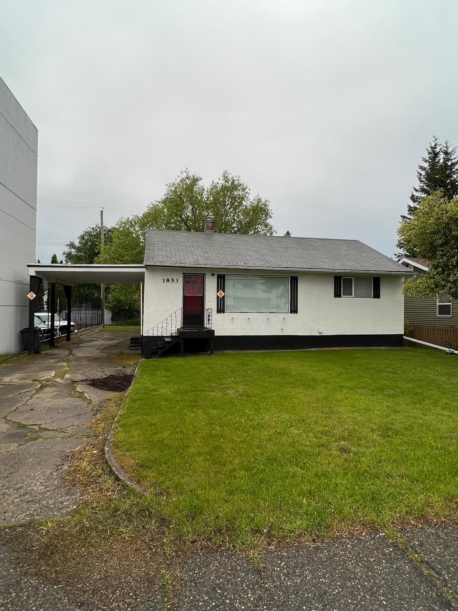Photo 1: Photos: 1853 QUEENSWAY Street in Prince George: Connaught House for sale (PG City Central)  : MLS®# R2698665