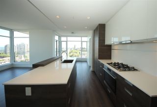 Photo 2: 1107 4688 KINGSWAY in Burnaby: Metrotown Condo for sale in "STATION SQUARE" (Burnaby South)  : MLS®# R2105986