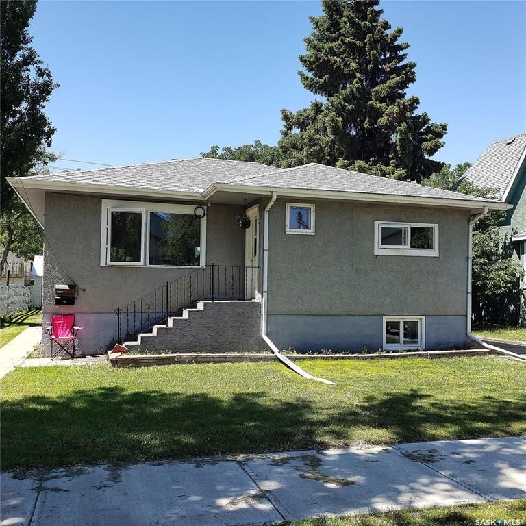 Main Photo: 1171 107th Street in North Battleford: Paciwin Residential for sale : MLS®# SK813772