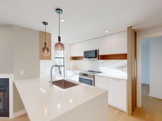Photo 2: 304 936 BUTE Street in Vancouver: West End VW Condo for sale in "Caroline Court" (Vancouver West)  : MLS®# R2876319