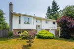 Main Photo: 7720 CEDAR Street in Mission: Mission BC House for sale : MLS®# R2816757