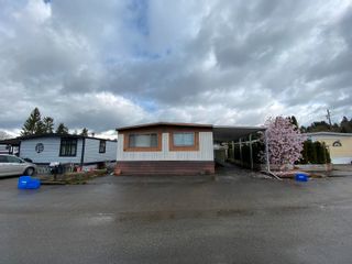 Photo 1: 97 201 CAYER Street in Coquitlam: Maillardville Manufactured Home for sale in "WILDWOOD MANUFACTURED HOME PARK" : MLS®# R2673041