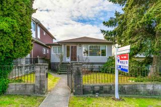 Photo 1: 134 E 63RD Avenue in Vancouver: South Vancouver House for sale (Vancouver East)  : MLS®# R2549154