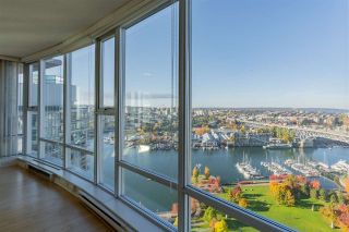 Photo 2: 3003 455 BEACH CRESCENT in Vancouver: Yaletown Condo for sale (Vancouver West)  : MLS®# R2514641