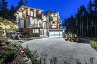 Photo 1: 1509 CRYSTAL CREEK Drive in Port Moody: Anmore House for sale : MLS®# R2465945