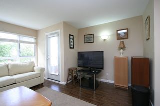 Photo 4: 207 4950 MCGEER Street in Vancouver: Collingwood VE Condo for sale in "Carleton" (Vancouver East)  : MLS®# V974793
