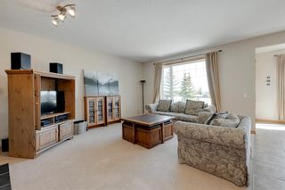 Photo 5: 114 Bridlecrest Boulevard SW in Calgary: Bridlewood Detached for sale : MLS®# A1258755
