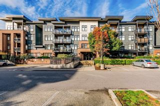 Photo 1: 408 20062 FRASER Highway in Langley: Langley City Condo for sale in "Varsity" : MLS®# R2832997