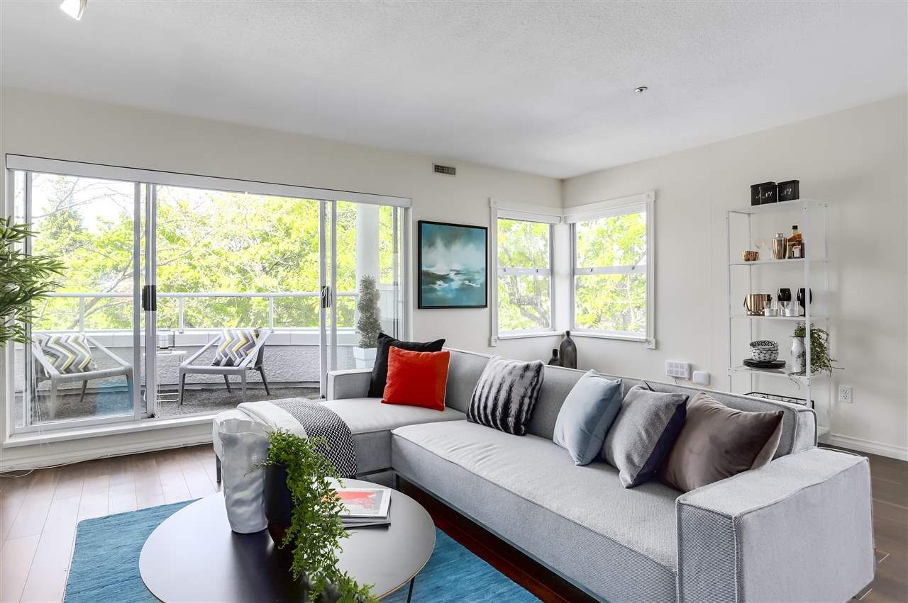 Main Photo: 305 668 W 16TH Avenue in Vancouver: Cambie Condo for sale (Vancouver West)  : MLS®# R2268019