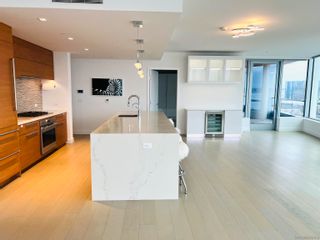 Photo 2: DOWNTOWN Condo for sale : 2 bedrooms : 888 W E St #1702 in San Diego
