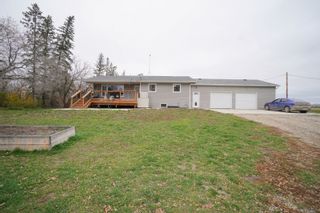 Photo 1: 58121 Road 69 N in Macgregor: House for sale : MLS®# 202125735