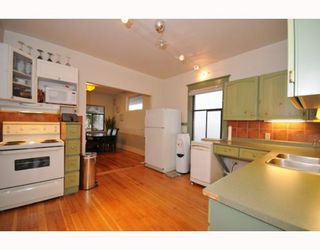 Photo 4: 4221 ELGIN Street in Vancouver: Fraser VE House for sale (Vancouver East)  : MLS®# V806011