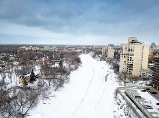 Photo 36: PH E 141 Wellington Crescent in Winnipeg: Crescentwood Condominium for sale (1B)  : MLS®# 202304960