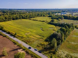 Photo 1: 227 ES CATARACT Road in Thorold: Vacant Land for sale : MLS®# H4117393