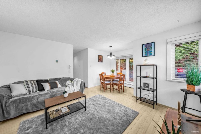 FEATURED LISTING: 106 - 830 7TH Avenue East Vancouver